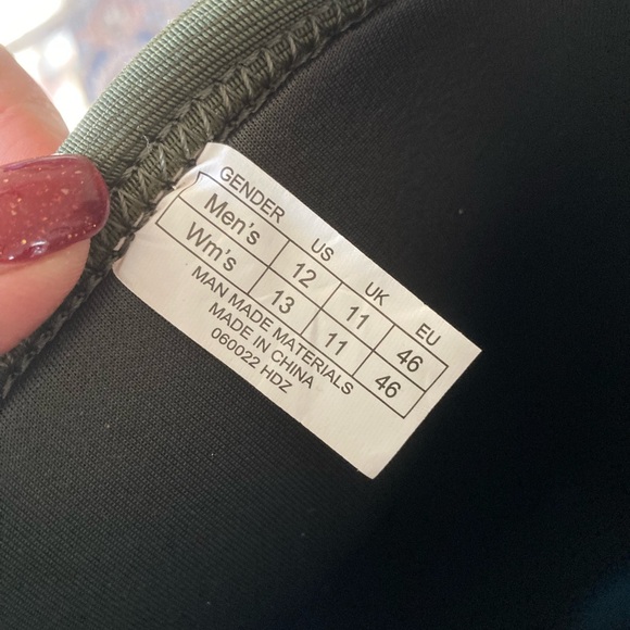 Muck Edgewater Boots, Size 12 Men, 13 Women - Picture 5 of 6